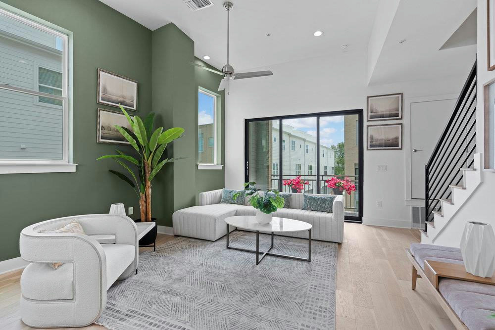 2805 McCurdy St #10 — exterior