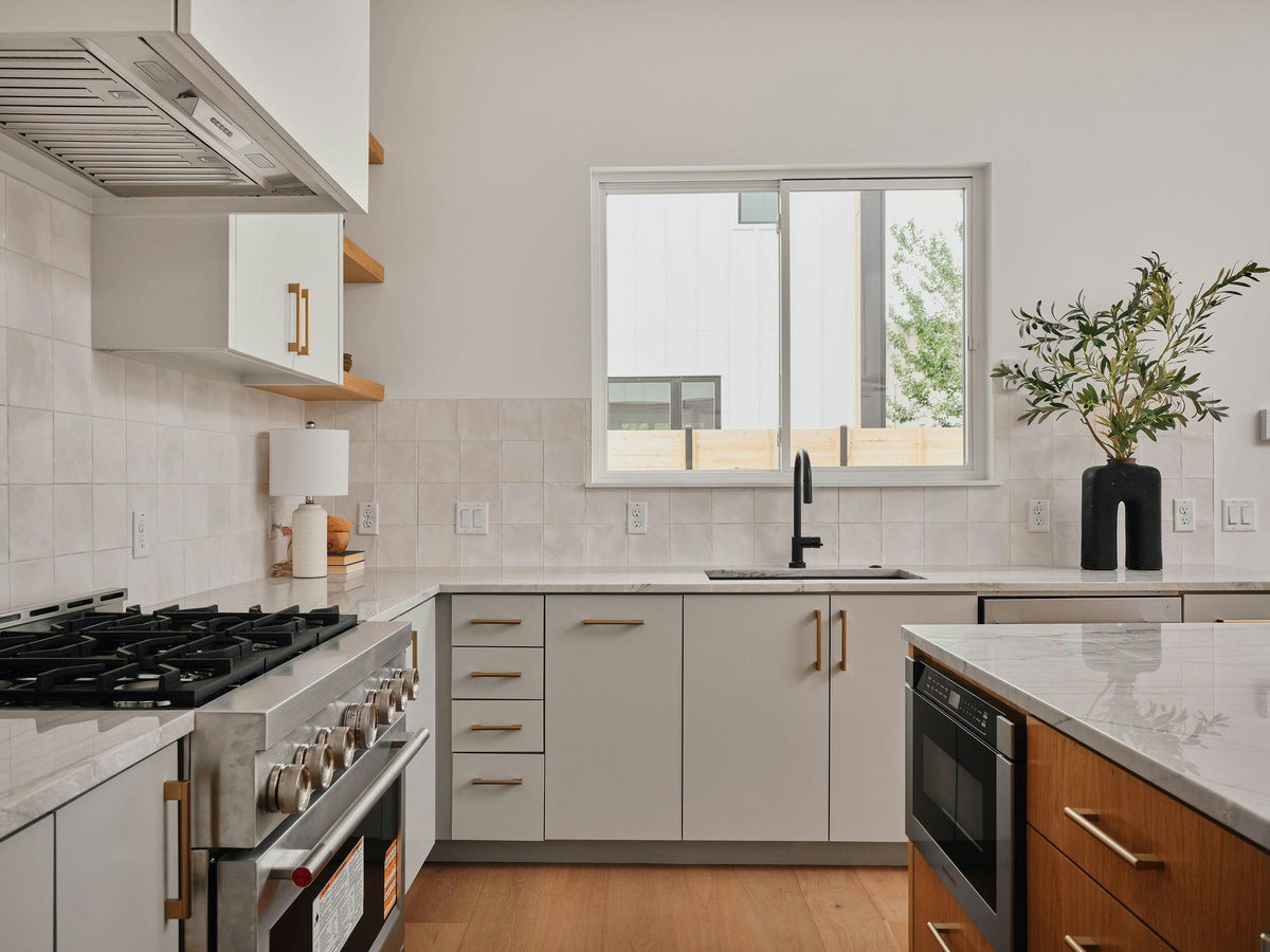 3019 Garwood St #1 — photo 5