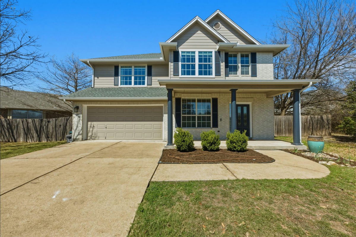 6810 Poncha Pass — exterior