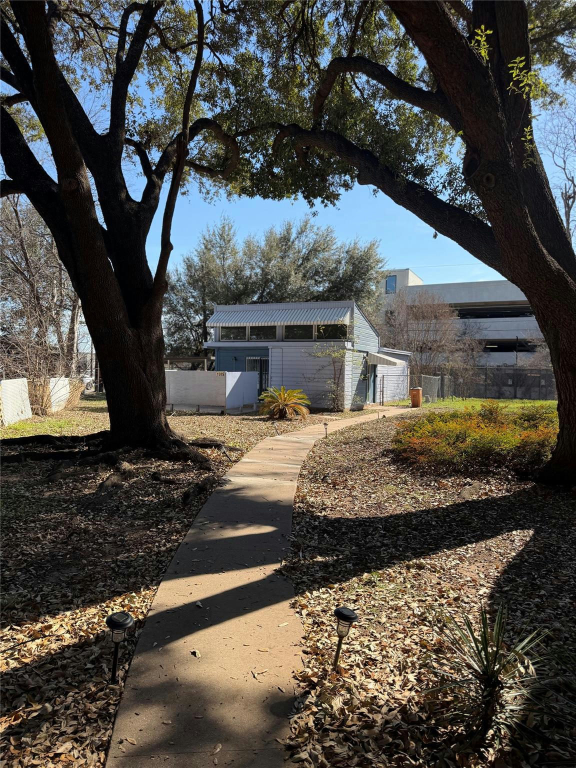 1505 Robert Weaver Ave — photo 4