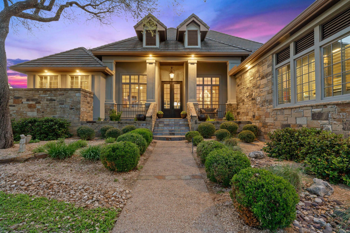 27435 Waterfall Hill Pkwy — photo 3