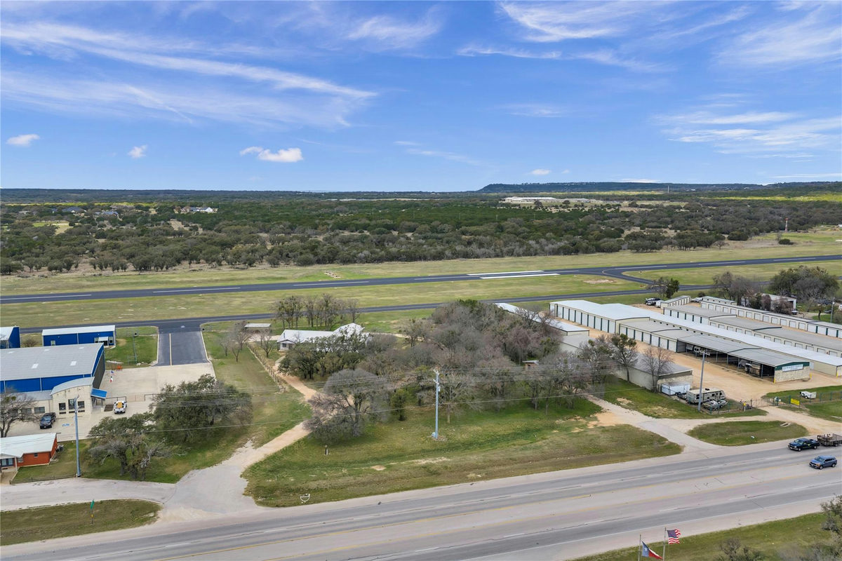 3100 & 3210 S HWY 281 — photo 3