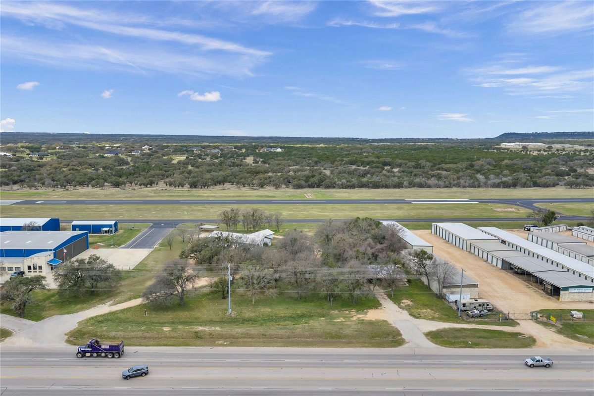 3100 & 3210 S HWY 281 — photo 4