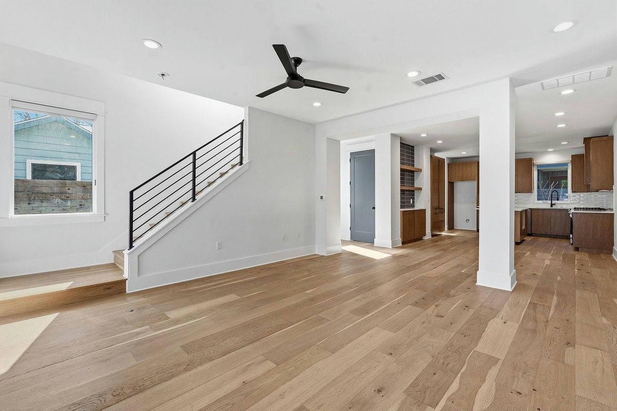 2921 Lyons Rd #1 — photo 3