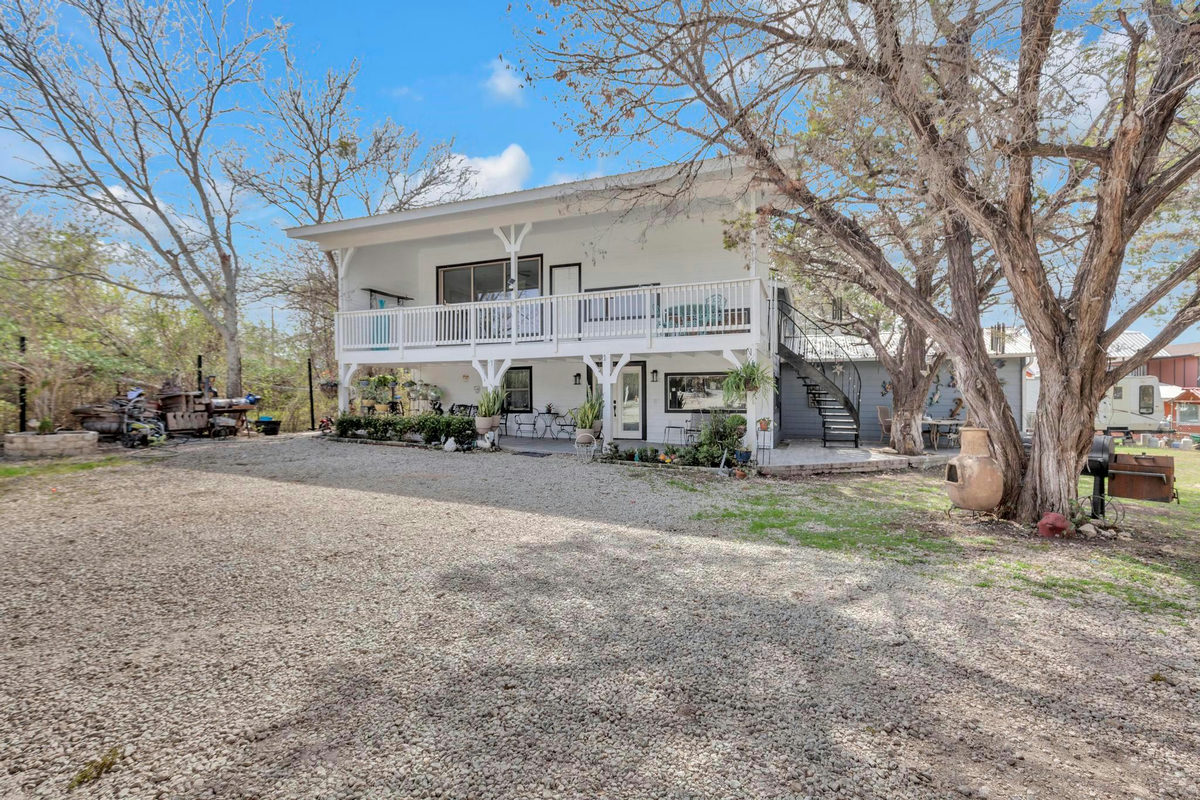 23505 Fulkes Ln — exterior