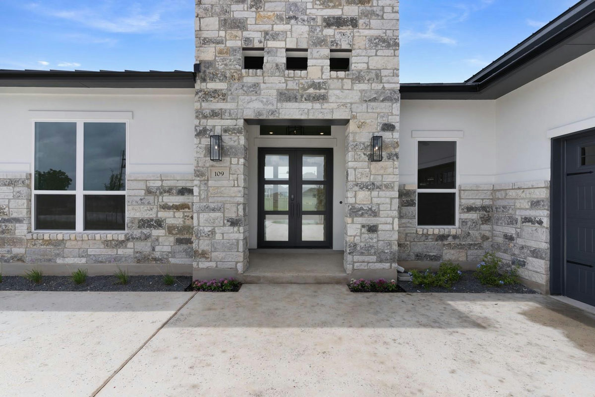 109 La Ventana Dr — photo 4