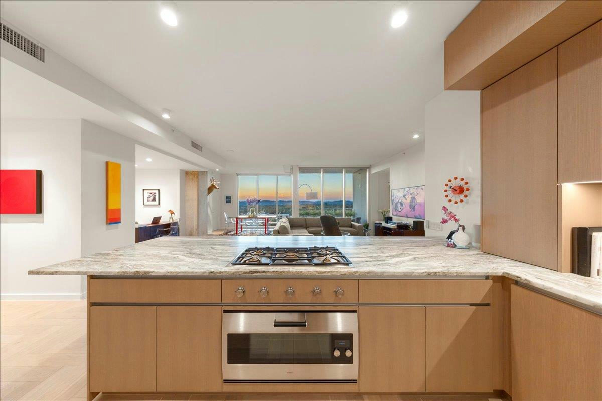 313 W 17th St #1104 — photo 2