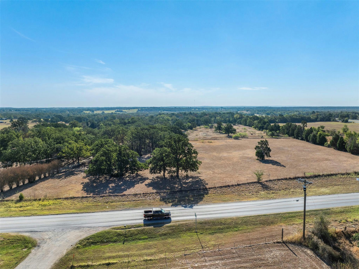 TBD Fm 696, Tract 1 — photo 2