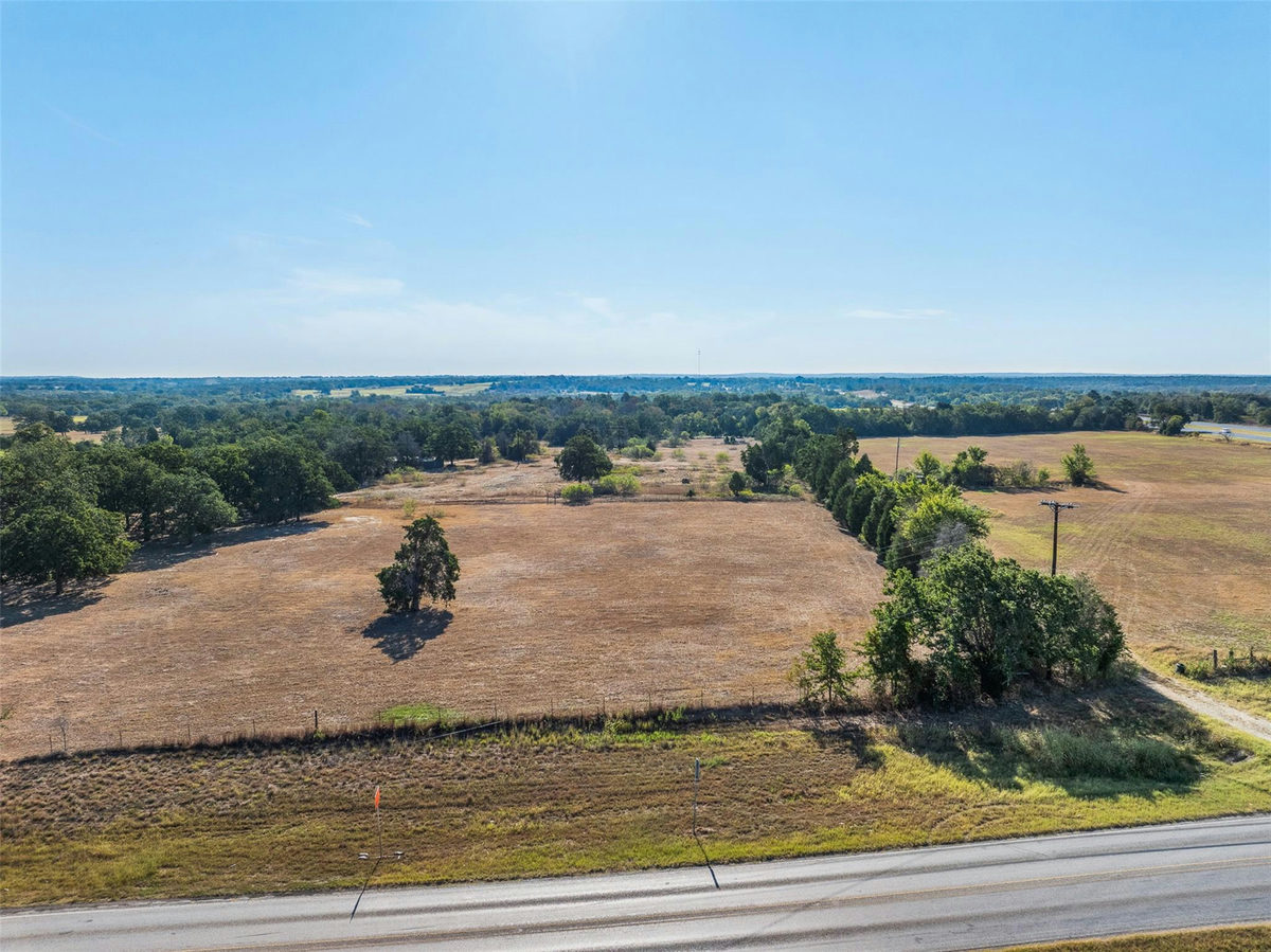 TBD Fm 696, Tract 1 — photo 3