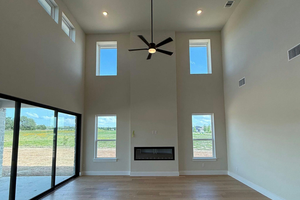 1412 Paxton Ln — photo 5
