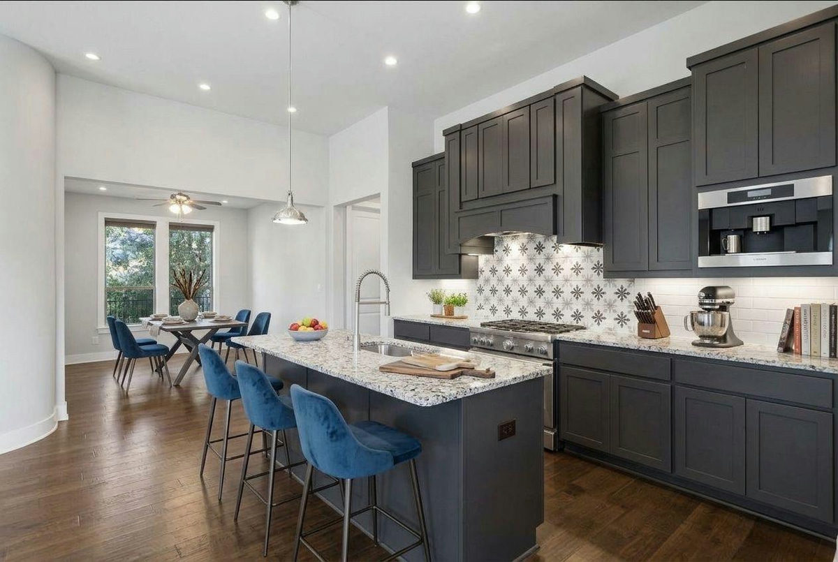 12113 Beautybrush Dr — photo 2