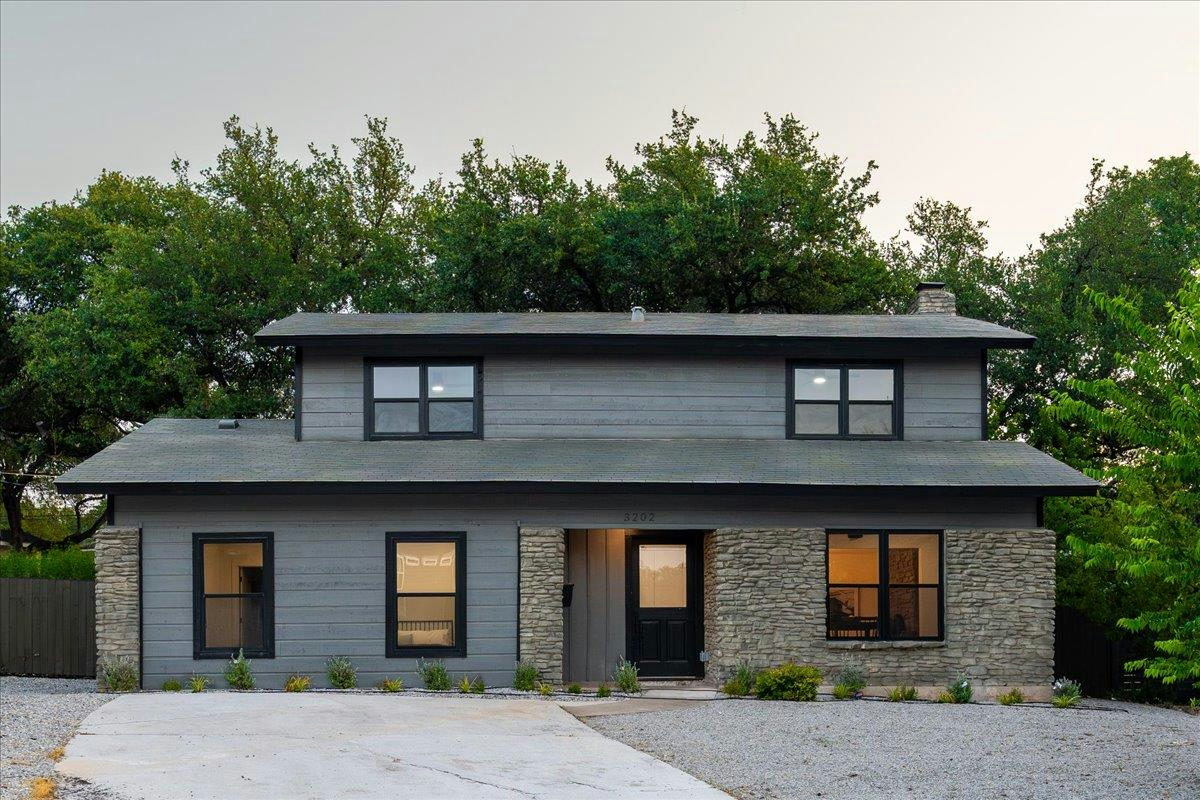 3202 Overcup Oak Dr — exterior