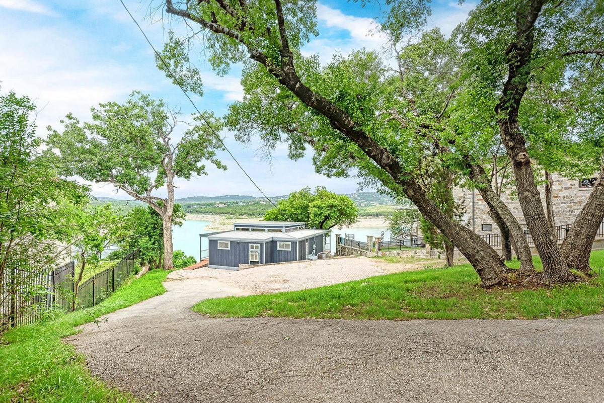8130 JOY Rd — photo 3