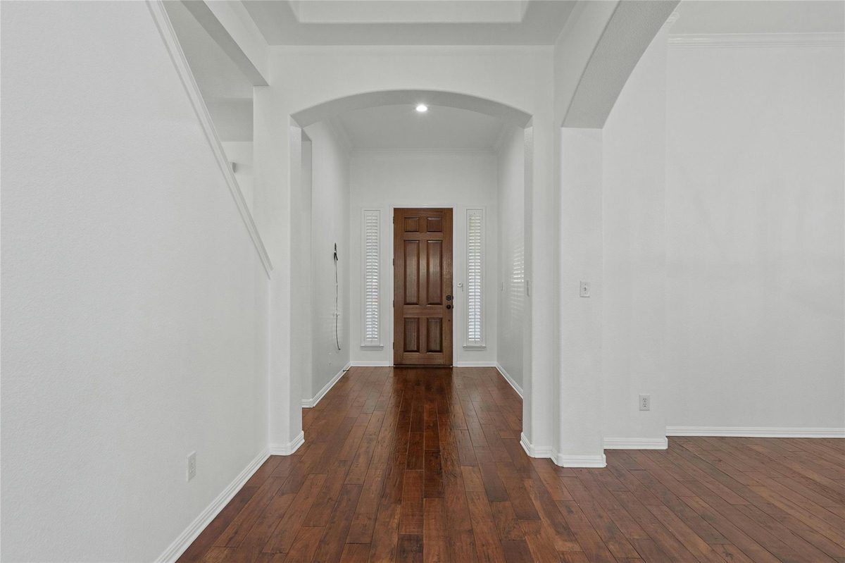 10421 Hansa Dr — photo 4