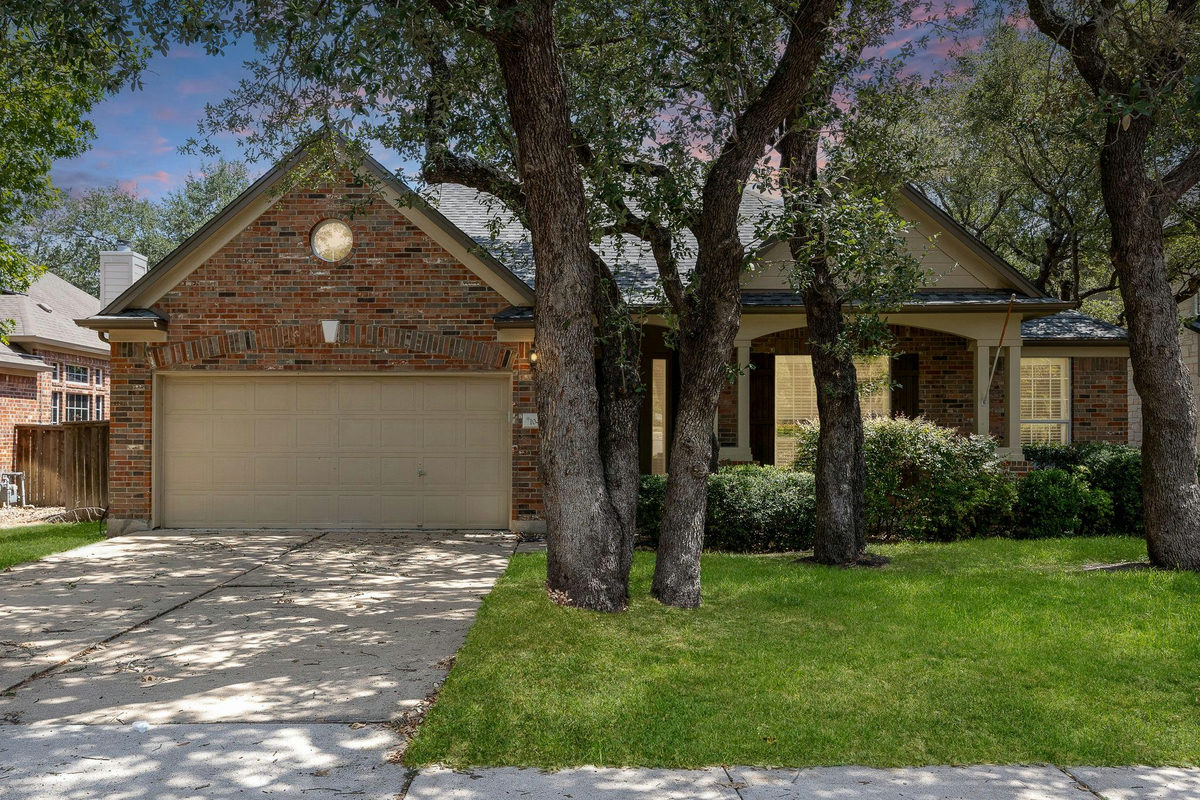 10421 Hansa Dr — exterior