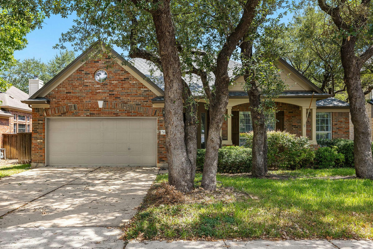 10421 Hansa Dr — photo 2