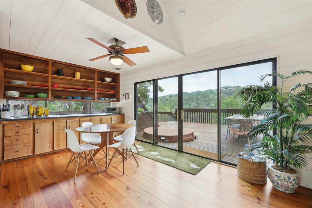 1002 Jousting Pl — photo 4