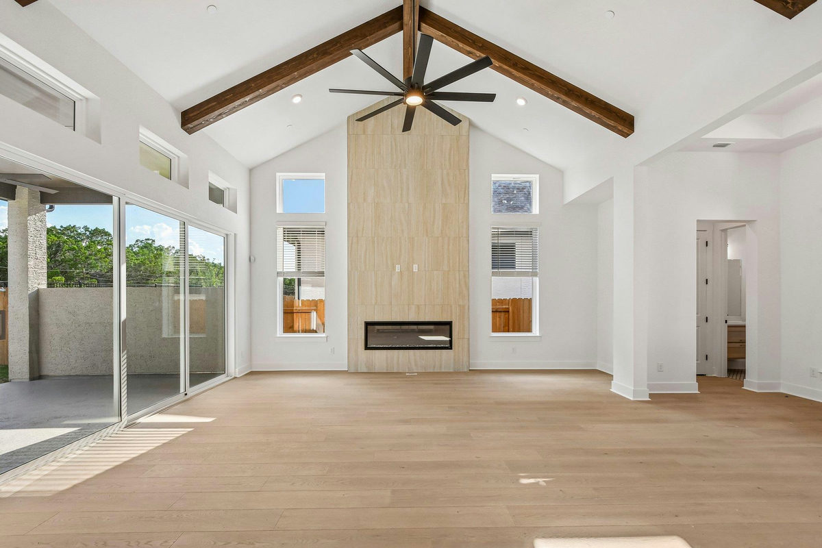 19117 Hopper Ln — photo 4