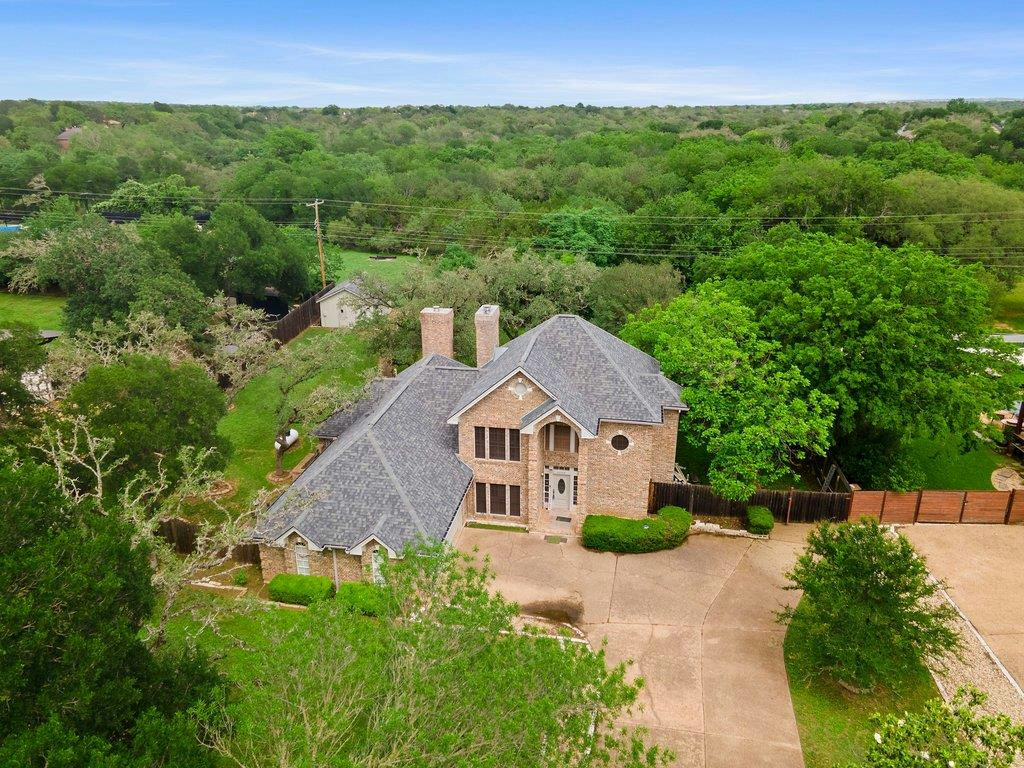 11115 Shady Hollow Dr — exterior