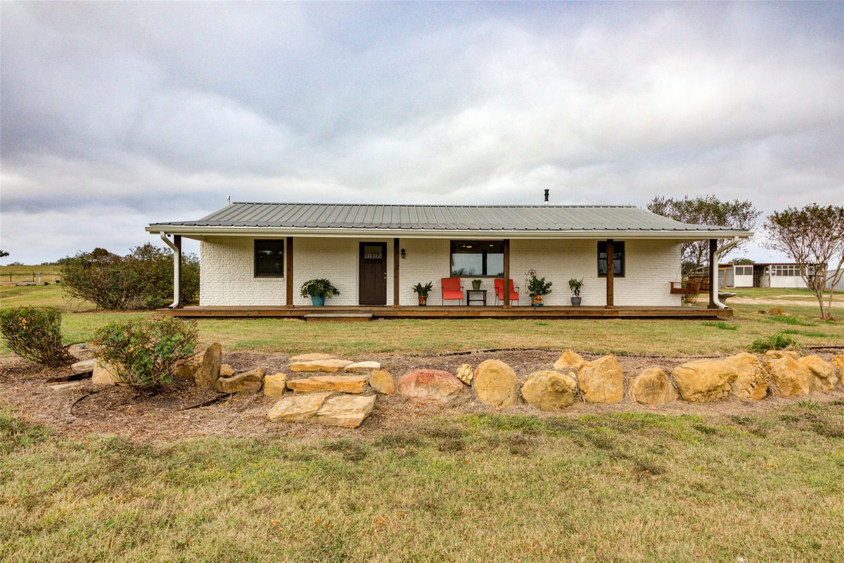 1192 Sand Hill Rd — photo 3