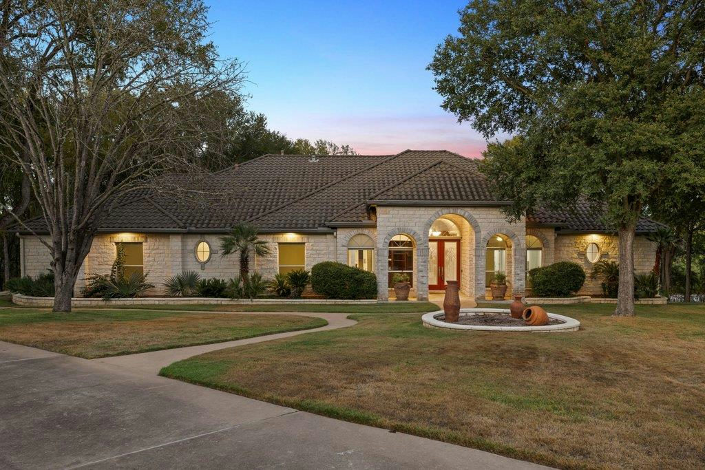 142 Llano Ct — exterior