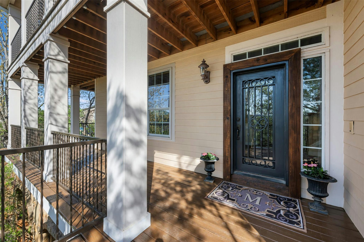 2303 Saratoga Dr — photo 5