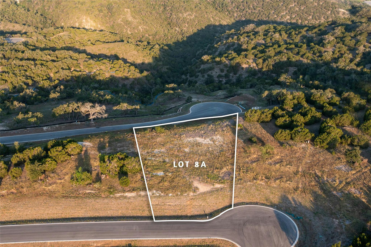 5704 TWIN PEAKS Trce — photo 2