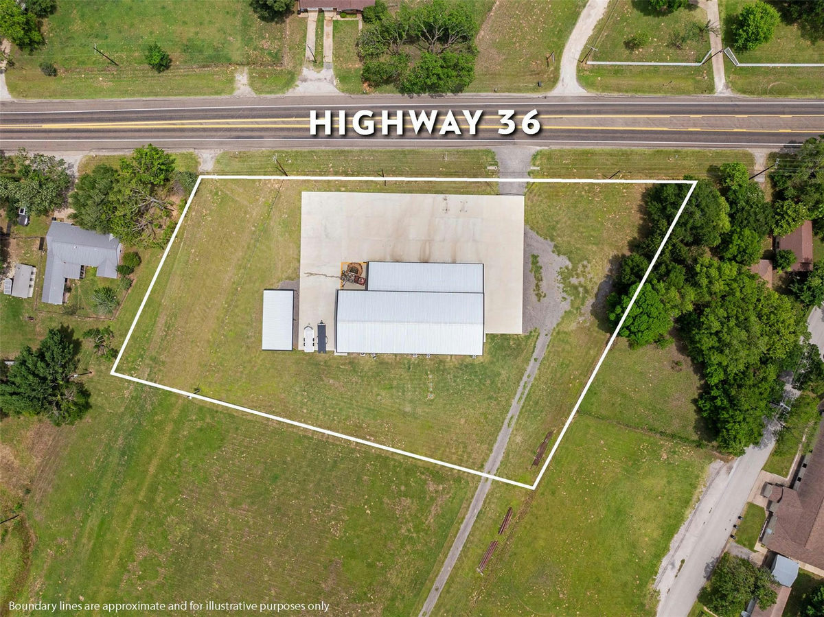 1229 State Highway 36 N Hwy — photo 4