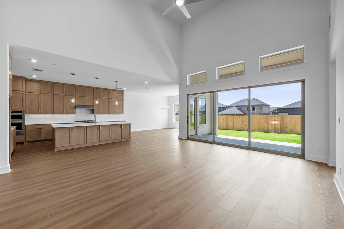 208 Maton Way — photo 5