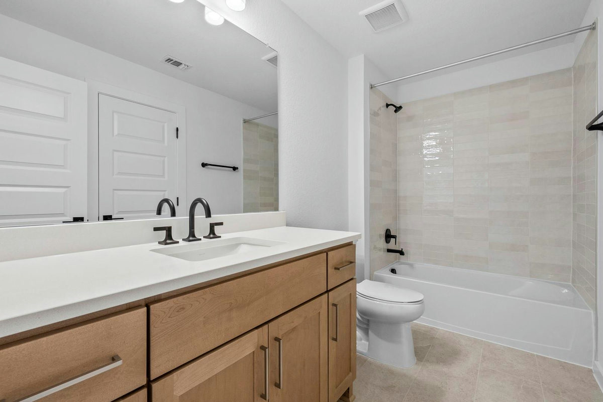 221 Maton Way — photo 4