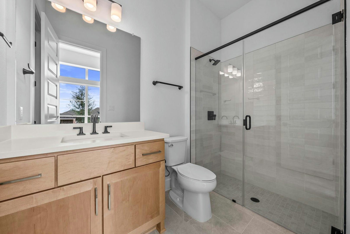 221 Maton Way — photo 3