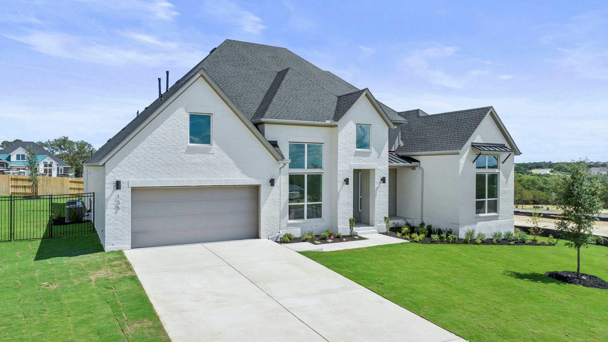 136 Dawn Dr — exterior