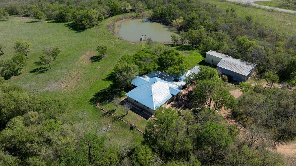 235 Mesquite Dr — photo 2