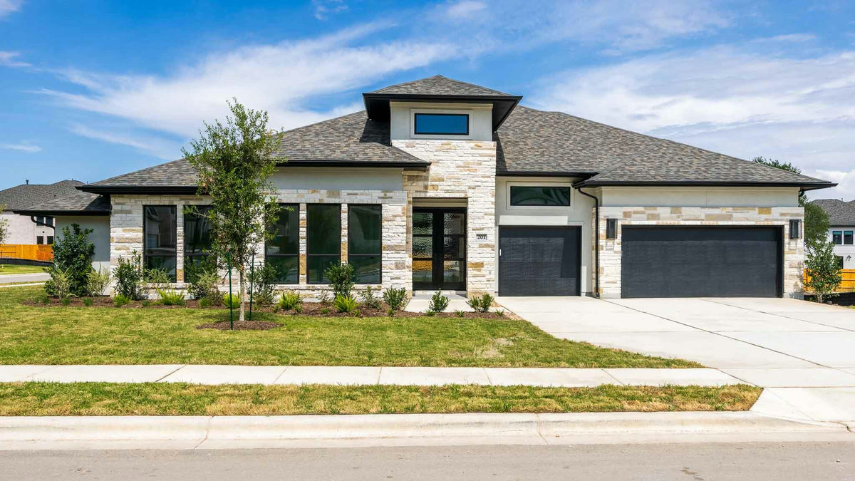 201 Knox Dr — photo 2
