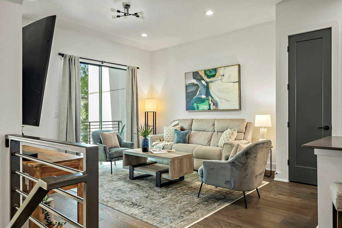 3700 Clawson Rd #501 — photo 2