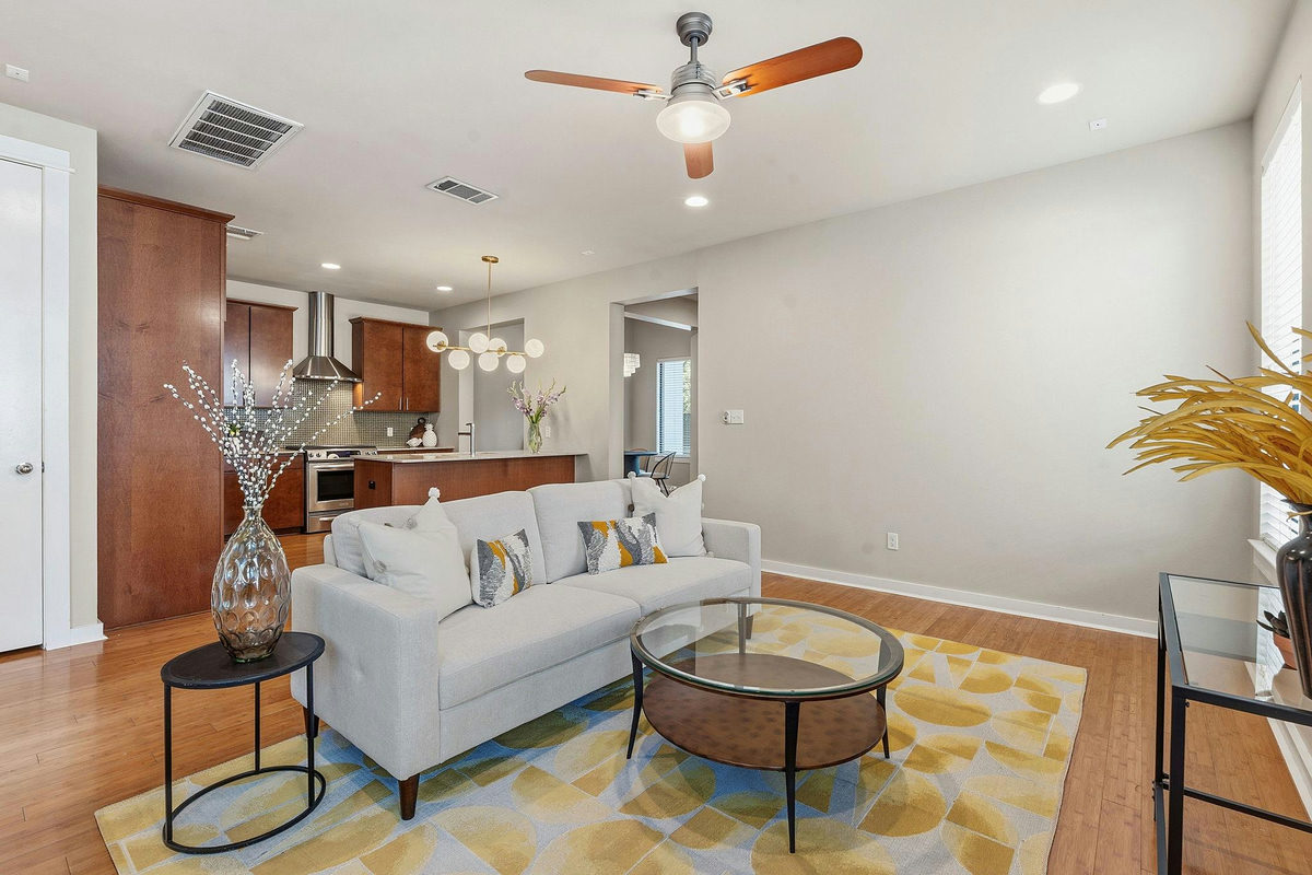 2911 Corbin Ln — photo 4