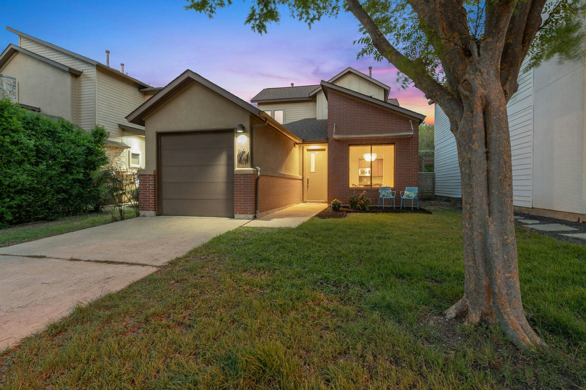 2911 Corbin Ln — exterior