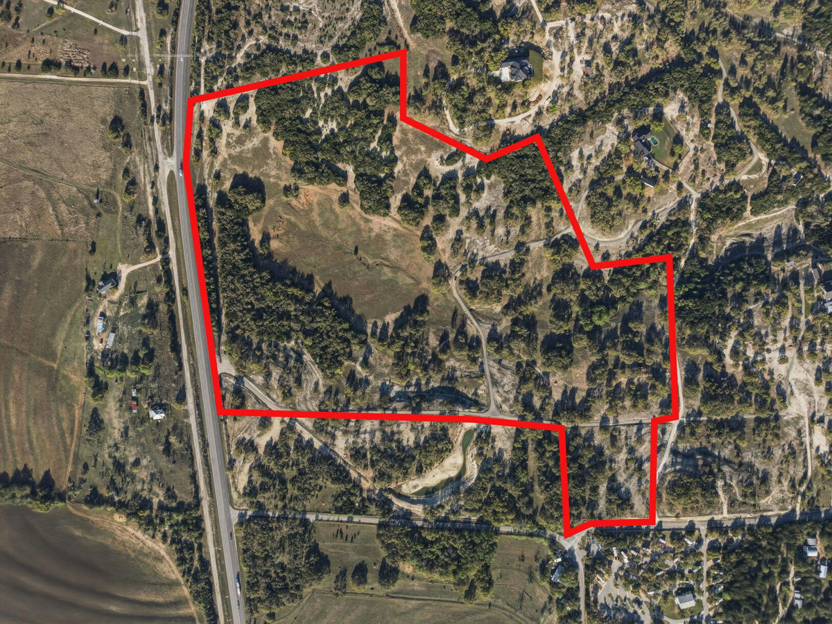 7890 US 290 Hwy — photo 2
