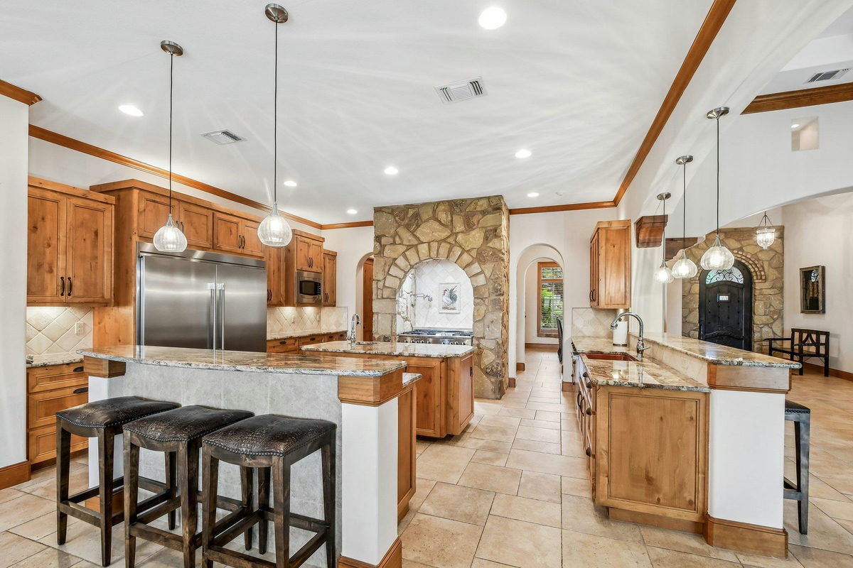 17701 Navigation Ln — photo 3