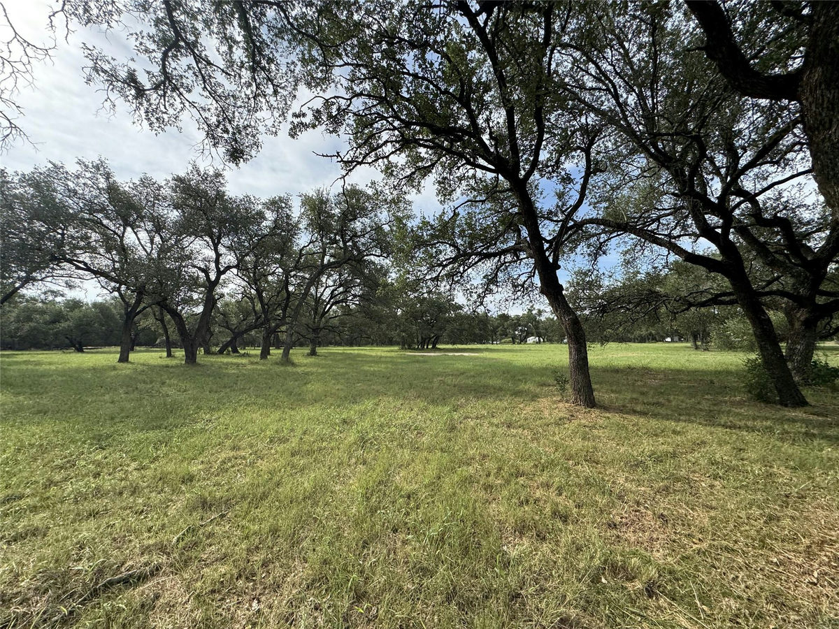109 Estancia Way — photo 2