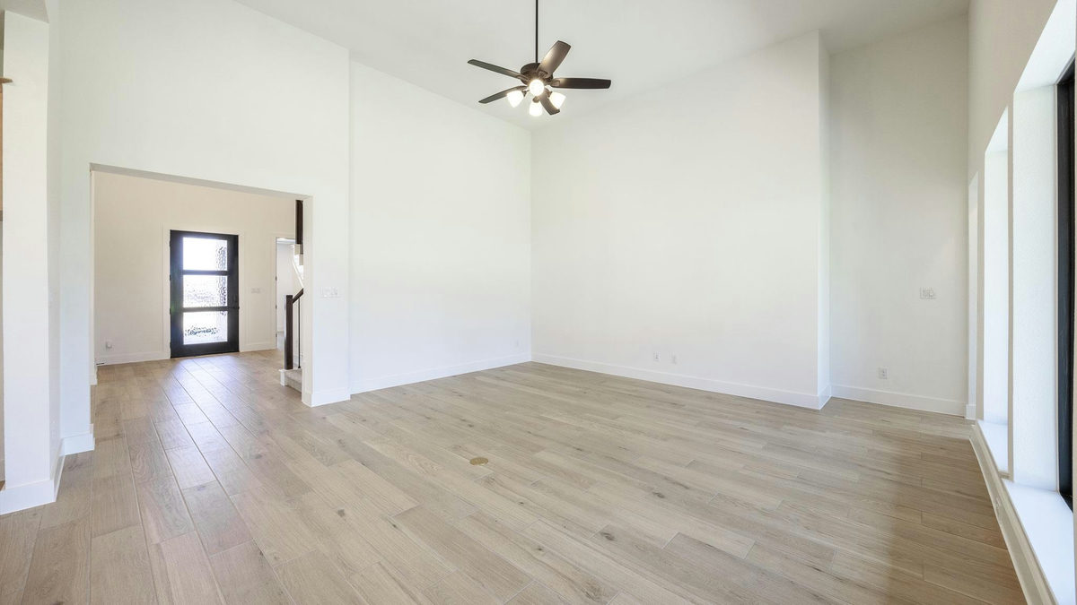 245 Maton Way — photo 5