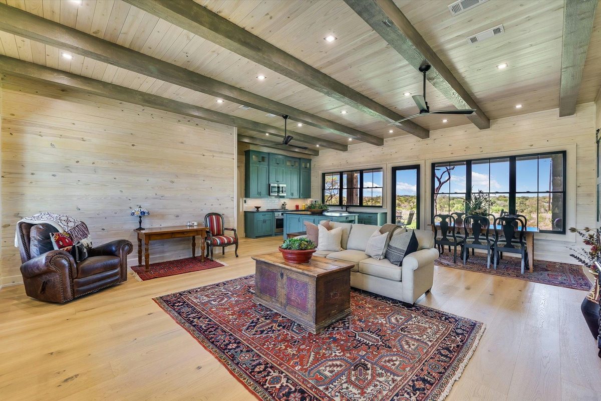 130 Thousand Oaks Loop — photo 2