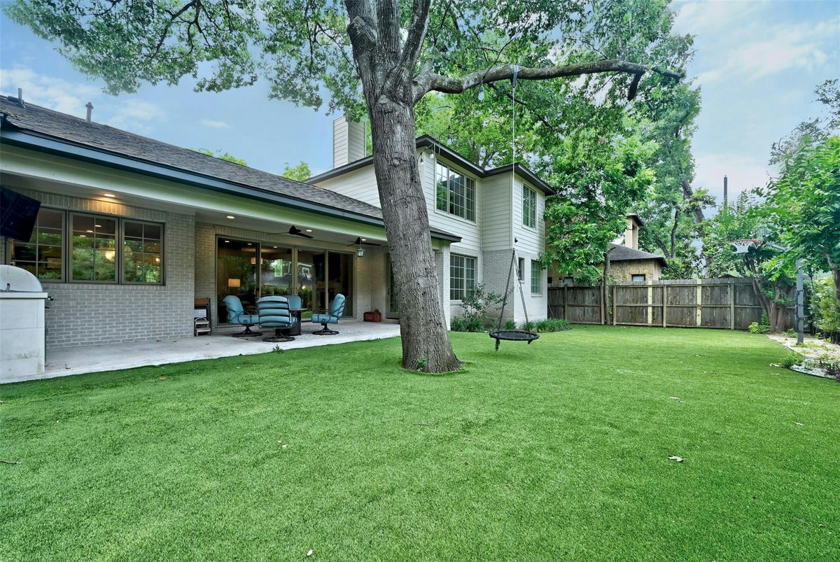3400 Oakmont Blvd — photo 2