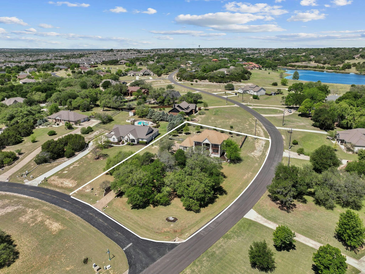600 Lake Side Cv — photo 5