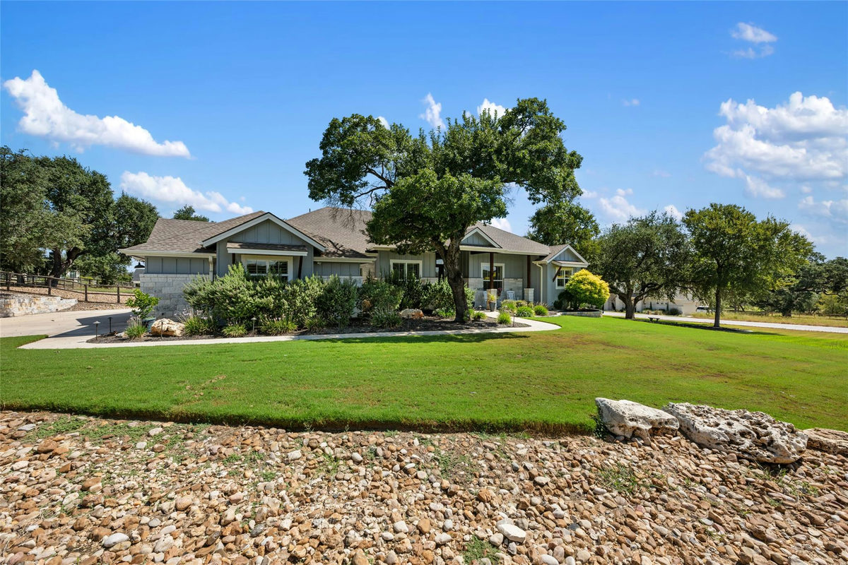 105 Stag Leap Ct — photo 3