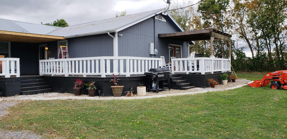 8906 Cele Rd — photo 2