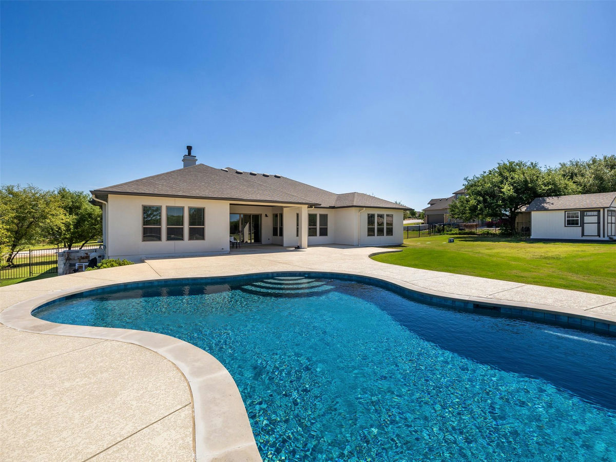 505 Lodge Ct — exterior