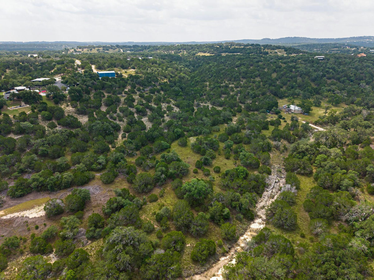 121 Spring Cv — photo 4