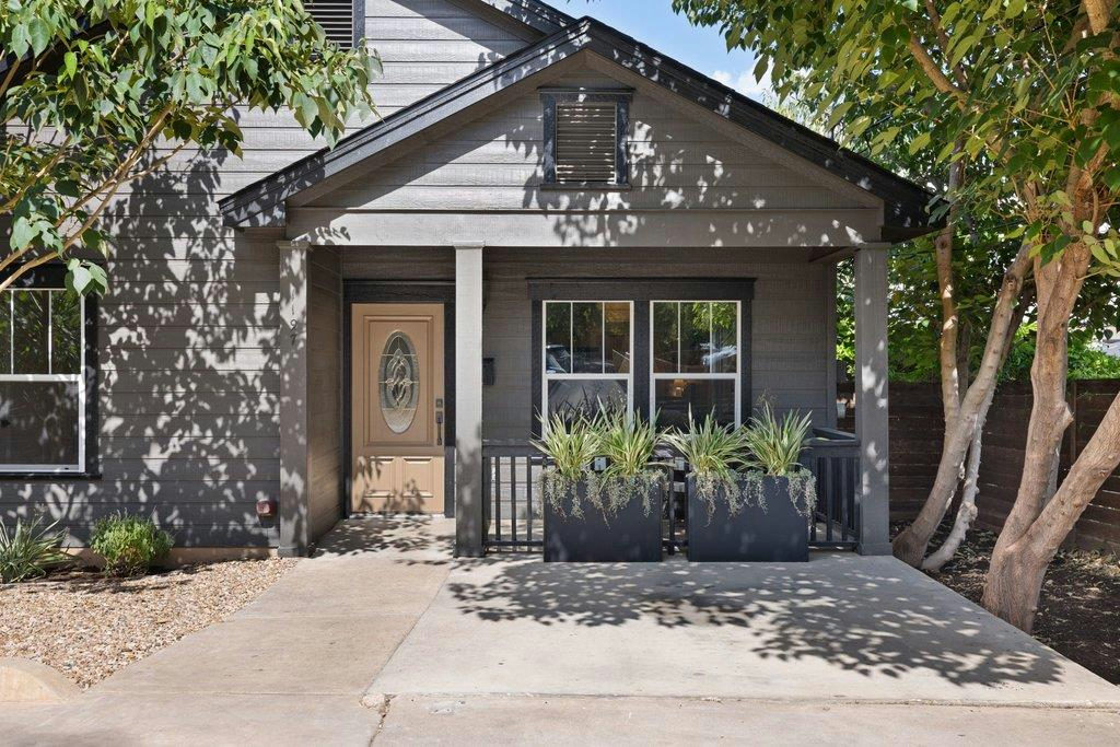 1197 Angelina St — photo 3