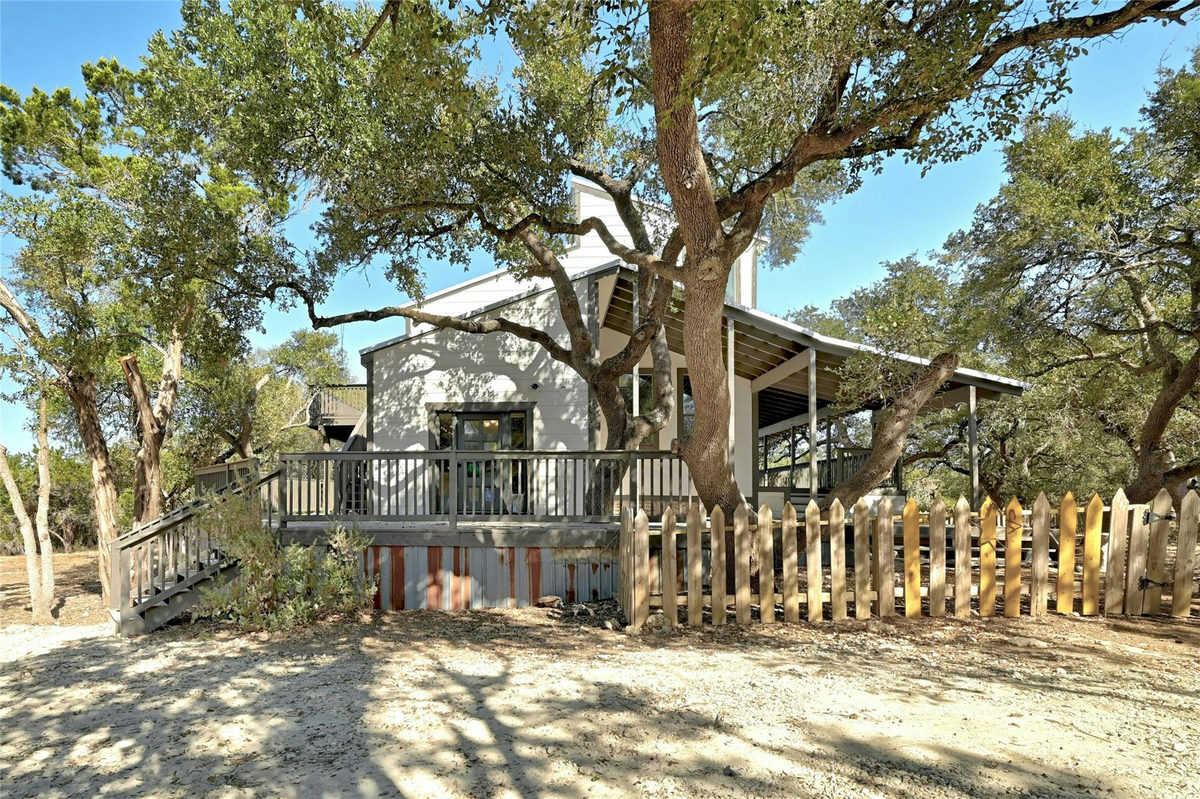 4016 McGregor Ln — photo 4
